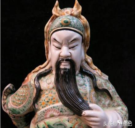 关羽是多大的神位,三国唯独关羽为什么被尊为神