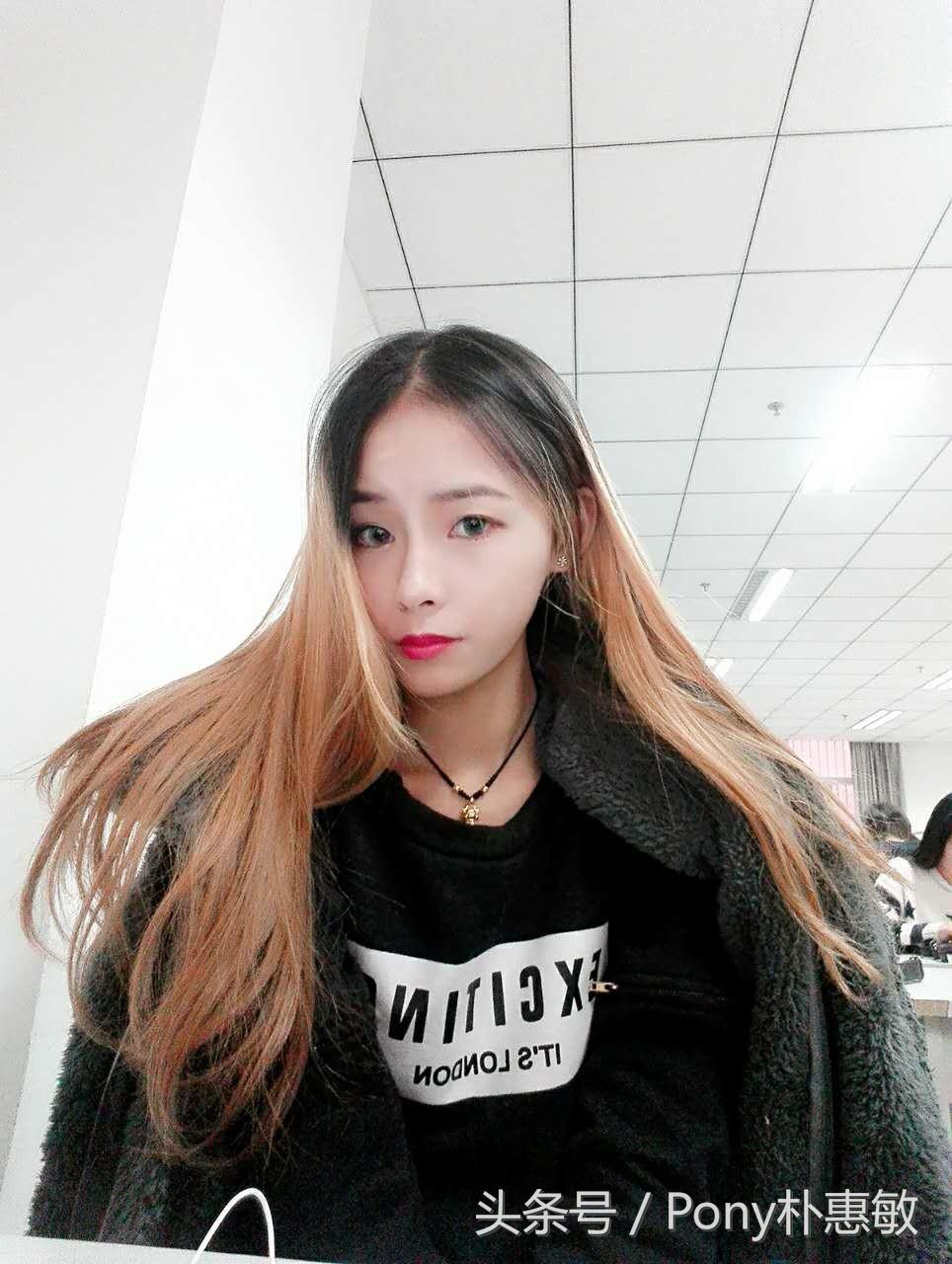 pony化妆师给路人化妆,pony教化妆软件