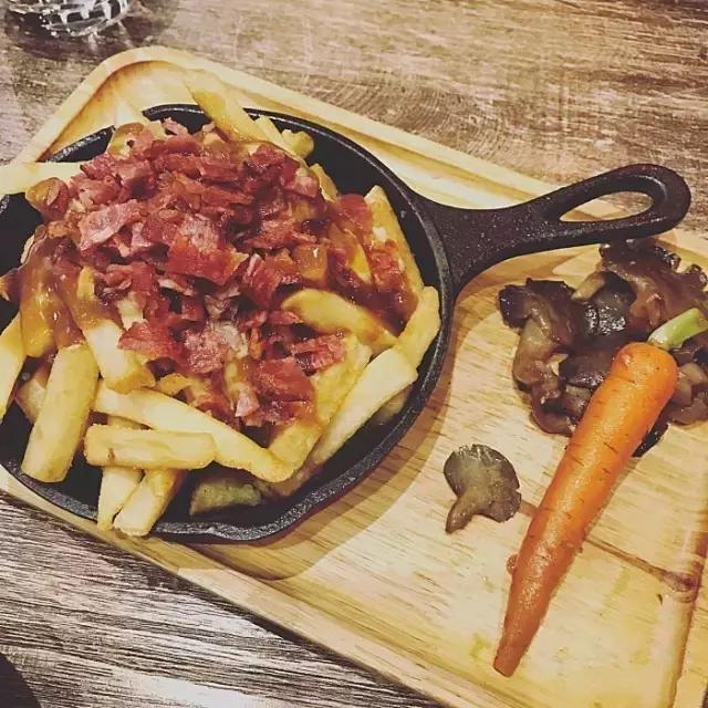 11大商场45家好吃餐厅，上海各大商场觅食指南，逛到哪吃到哪