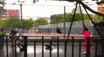 迎亲不让进门直接拆墙 (迎亲进门女方对接说辞)