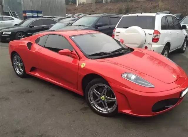 无敌了！穷小伙打烂标致406，改装成法拉利，*博兰**基尼