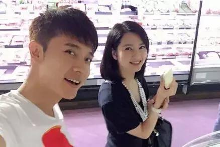 为什么男生钟情姐弟恋？娱乐圈姐弟恋大盘点