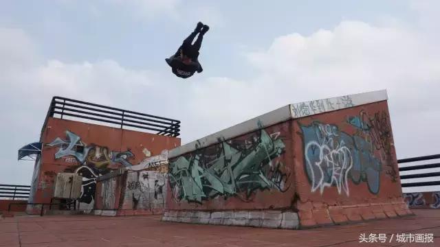 玩过地铁跑酷吗,跑酷游戏极限跑酷