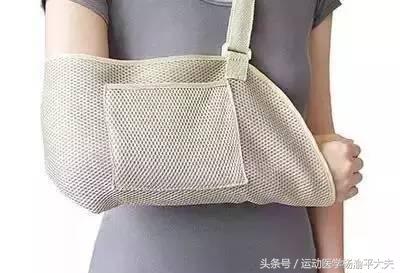 大夫把患者胳膊掰断了怎么赔,医生胳膊酸怎么办