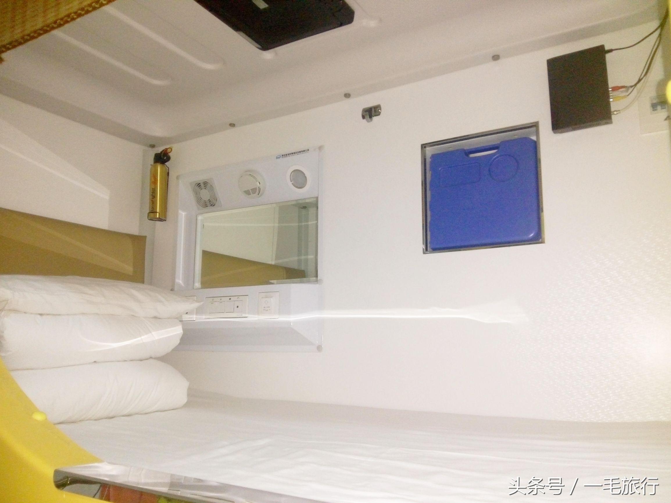 我在西安遇到了雪,第一次接触太空舱的时尚小窝