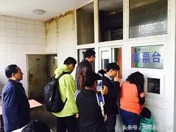 一天1万个都不够，这个北京爷们用40年创造了麻酱烧饼的传奇！