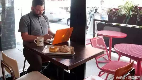 世界上顶好吃的10家甜甜圈店推荐，甜甜圈的历史你知道么？