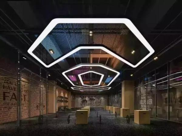 读懂瑜伽，感受内在的新生