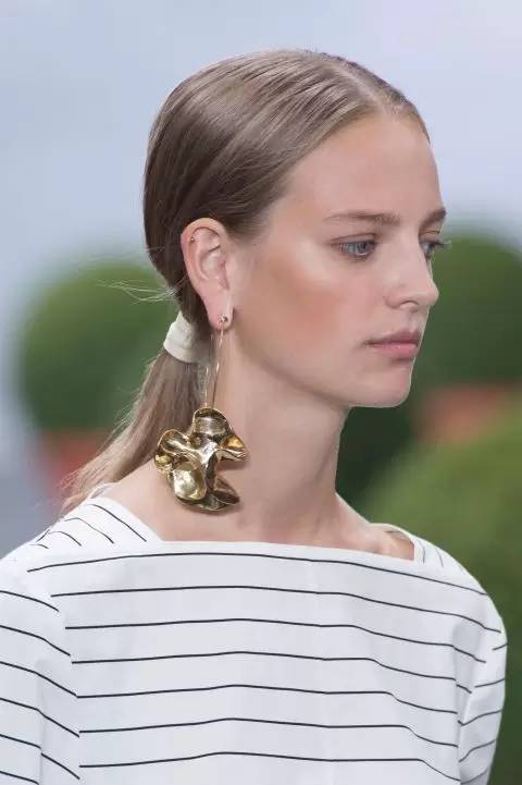 下一季的爆款潮流单品,2017流行单品推荐