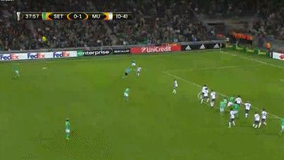 欧联曼联0-4塞维利亚遭逆转,曼联0-0南安普顿德赫亚神扑