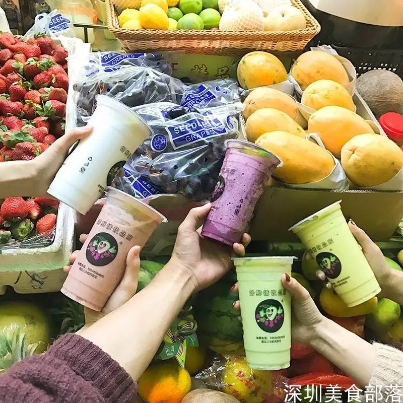 还在2月，已经有一大波人穿着毛衣排队吃冰了……