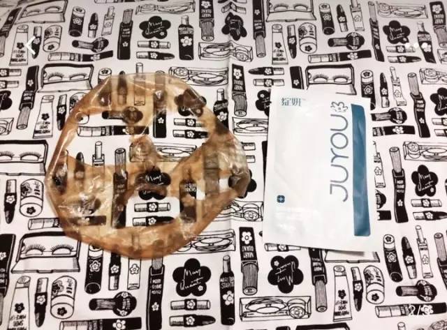 杨幂爆款作品,杨幂今年冬天穿的爆款