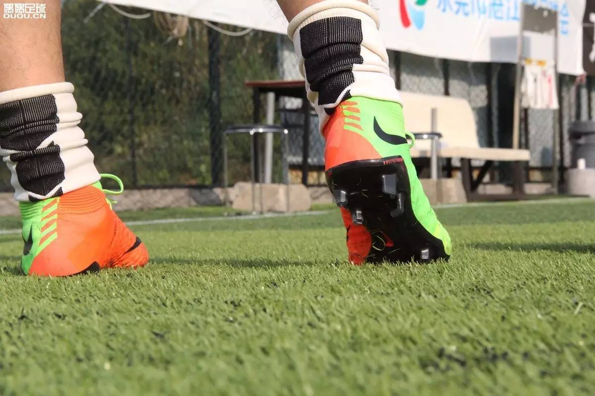 nikehypervenom毒蜂3顶级,hypervenom耐克