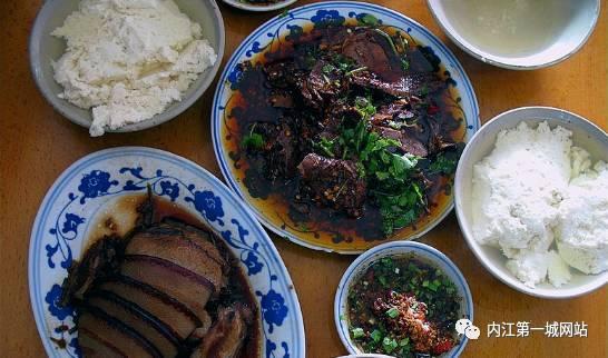 喜欢往咔咔角角拱的内江人，都找不到这几家塞满回头客的烂摊摊！