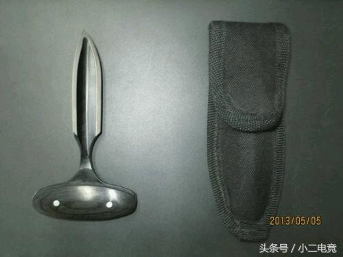 cf近身武器现实原型,cf近战武器像火球是啥