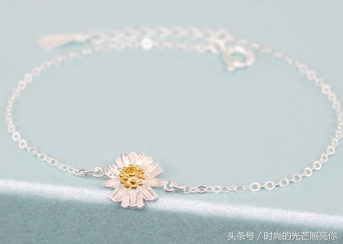 好闺蜜戴的是一样的手链吗,适合闺蜜一起戴的手链