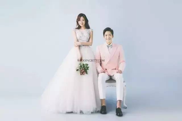 婚纱照夜景闪光灯摄影技巧,室内婚纱复古暖光怎么拍摄