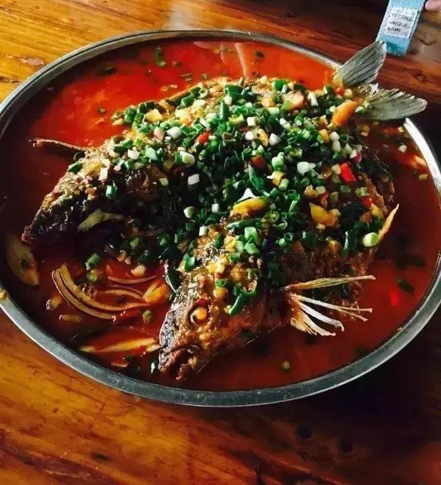 自从踏上重庆地铁2号线，减肥之路越来越远，美食吃得停不下来~