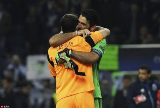 惺惺相惜布冯致谢卡西利亚斯,卡西利亚斯vs布冯半生之友