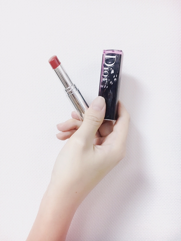 2017年开春唇膏大战便打得火热，试过各新品的美容编辑有话说