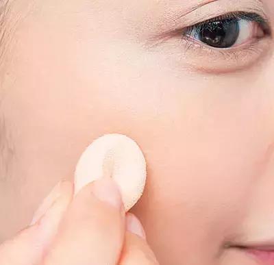 买遮瑕用什么牌子,买遮瑕应该买比自己白的吗