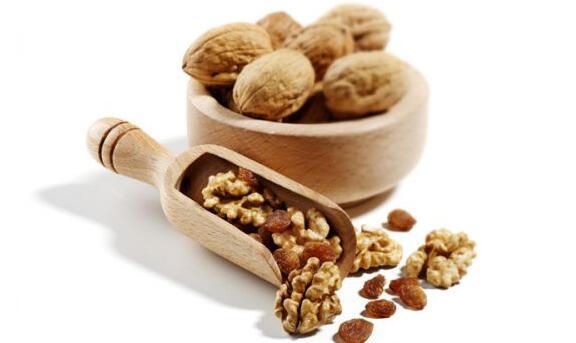 睡觉失眠多梦的原因及解决方法,睡觉多梦做噩梦的原因及解决方法