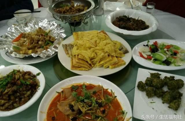 哈尔滨地铁哪一站有美食,哈尔滨地铁1号线小吃街