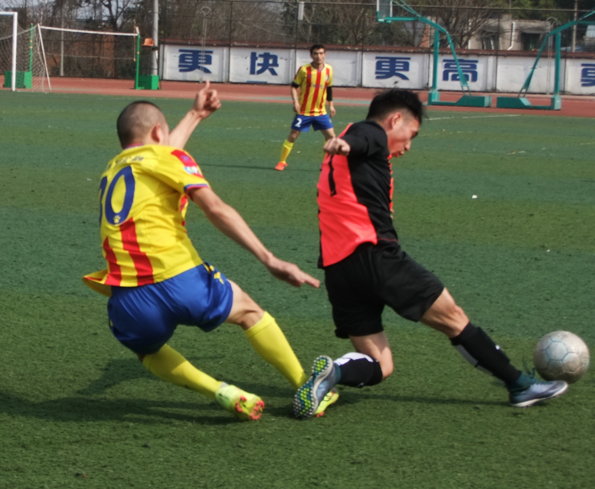 足球三队比赛视频,三级联赛视频