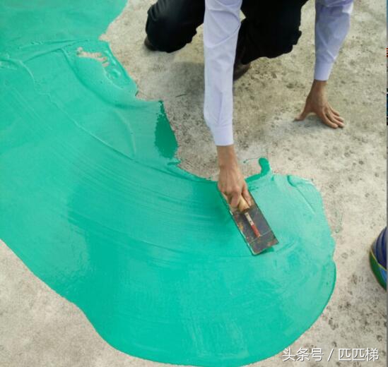 彩钢屋顶天沟漏水怎么办,屋顶女儿墙漏水最佳处理方法