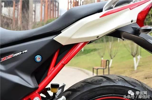 创新图变,创新200摩托车图片