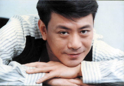 相恋10多年的初恋女友转嫁犹太人，他却终身未娶，患癌病逝！