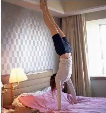 倒立不会倒立怎么可以简单倒立,不会倒立的人怎么才能学会倒立呢