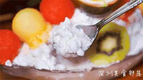 还在2月，已经有一大波人穿着毛衣排队吃冰了……