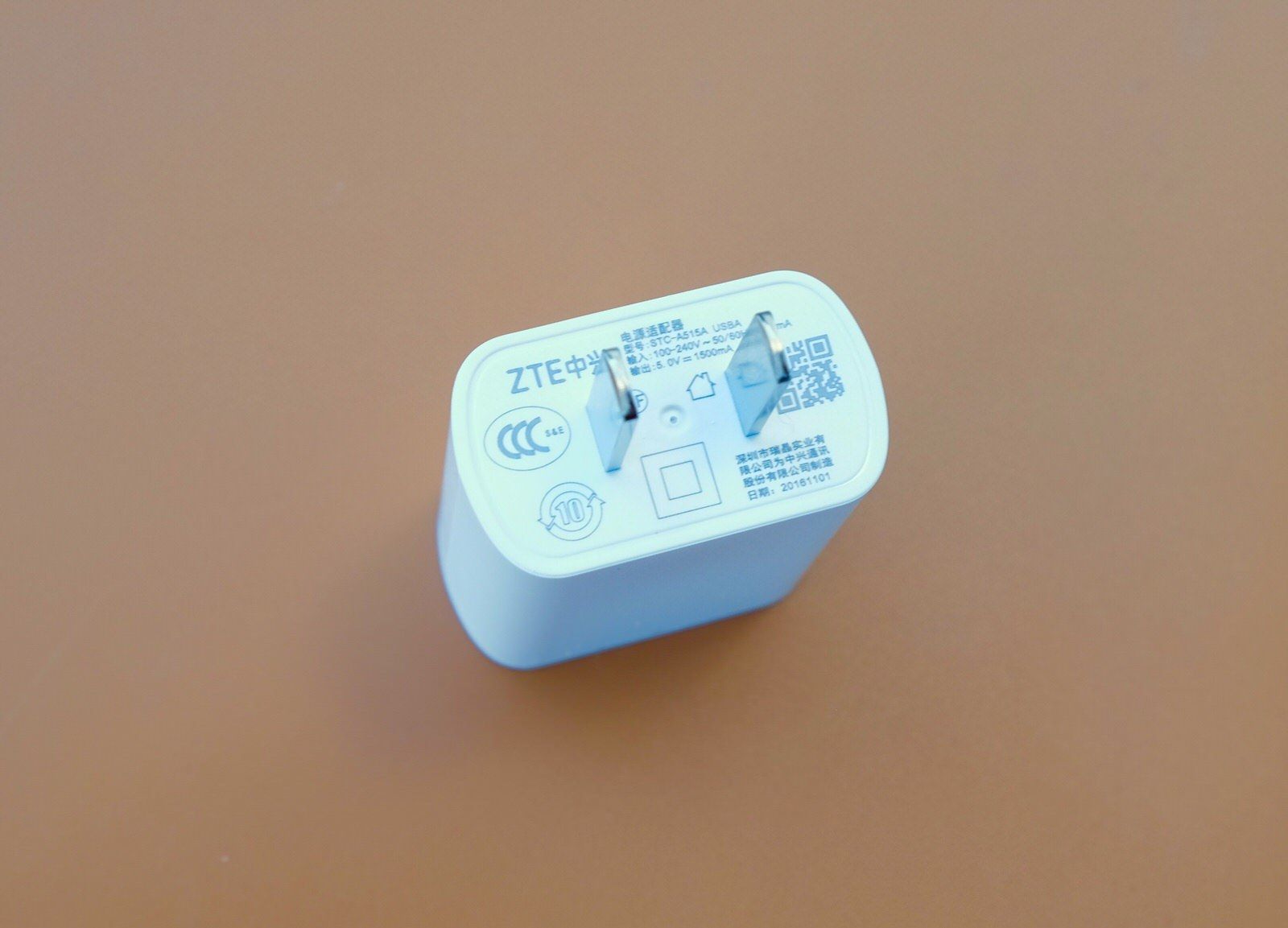 中兴BladeV9,中兴BLADEV8怎么样