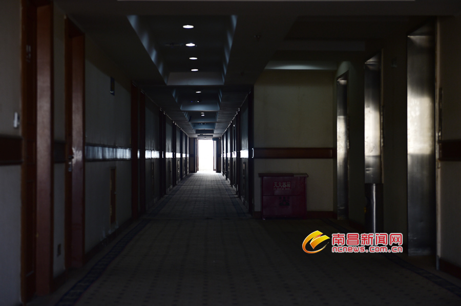 姹熻タ姝e湪绛瑰鐨勪簲鏄熺骇閰掑簵,姹熻タ绗竴瀹朵簲鏄熺骇閰掑簵