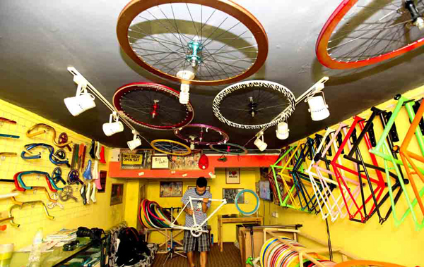 骑死飞自行车危险吗,死飞自行车事故集锦