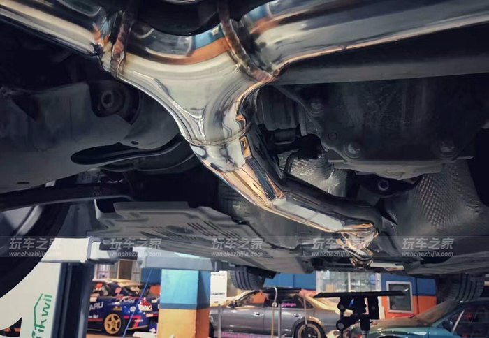 新款奔驰c200颜值,15款奔驰c200l改装前杠