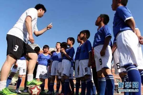 校园足球发展现状及未来趋势,中国校园足球什么时候开花结果