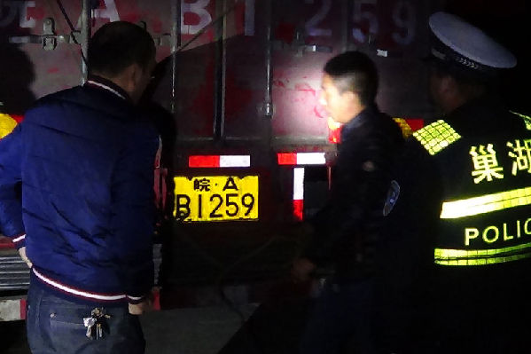 扫黄打非在路上,打非行动的视频