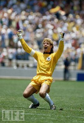 每日一更开始时间,皇家马德里银河战舰三连冠