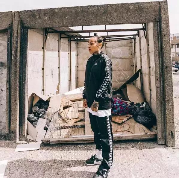 几千块都代购不到