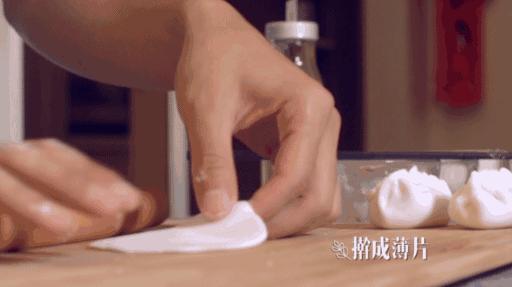 广东正宗茶楼虾饺的做法,酒店的水晶虾饺制作方法