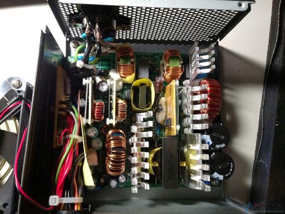 你知道电脑电源的作用吗,怎么知道自己电脑电源啥牌子的