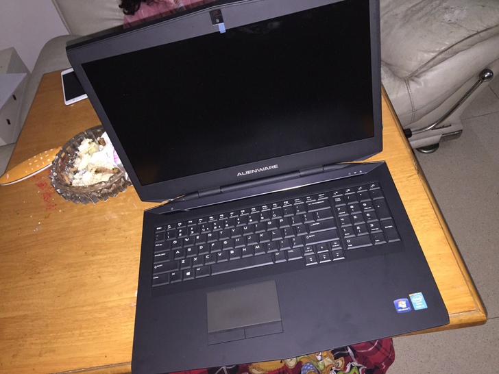 外星人神舟游戏本,5000买新游戏本还是二手外星人