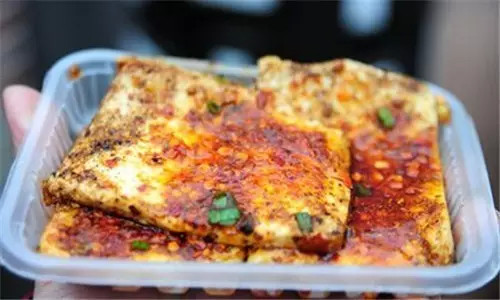 成都宽窄巷子景区特色,成都宽窄巷子有哪些小吃城