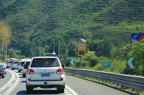 成都到西安包车多少钱一天,成都包车到拉萨川藏南线11日游