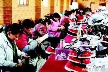 枝江奇葩：这双布鞋有“空调”