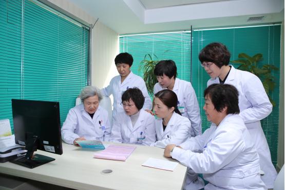 南京全城女性都在寻找这位医生,究竟为什么?