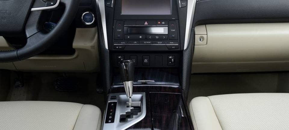 凯美瑞2.5g与雷克萨斯es260的区别,凯美瑞型号2.0s和2.5s怎么区别