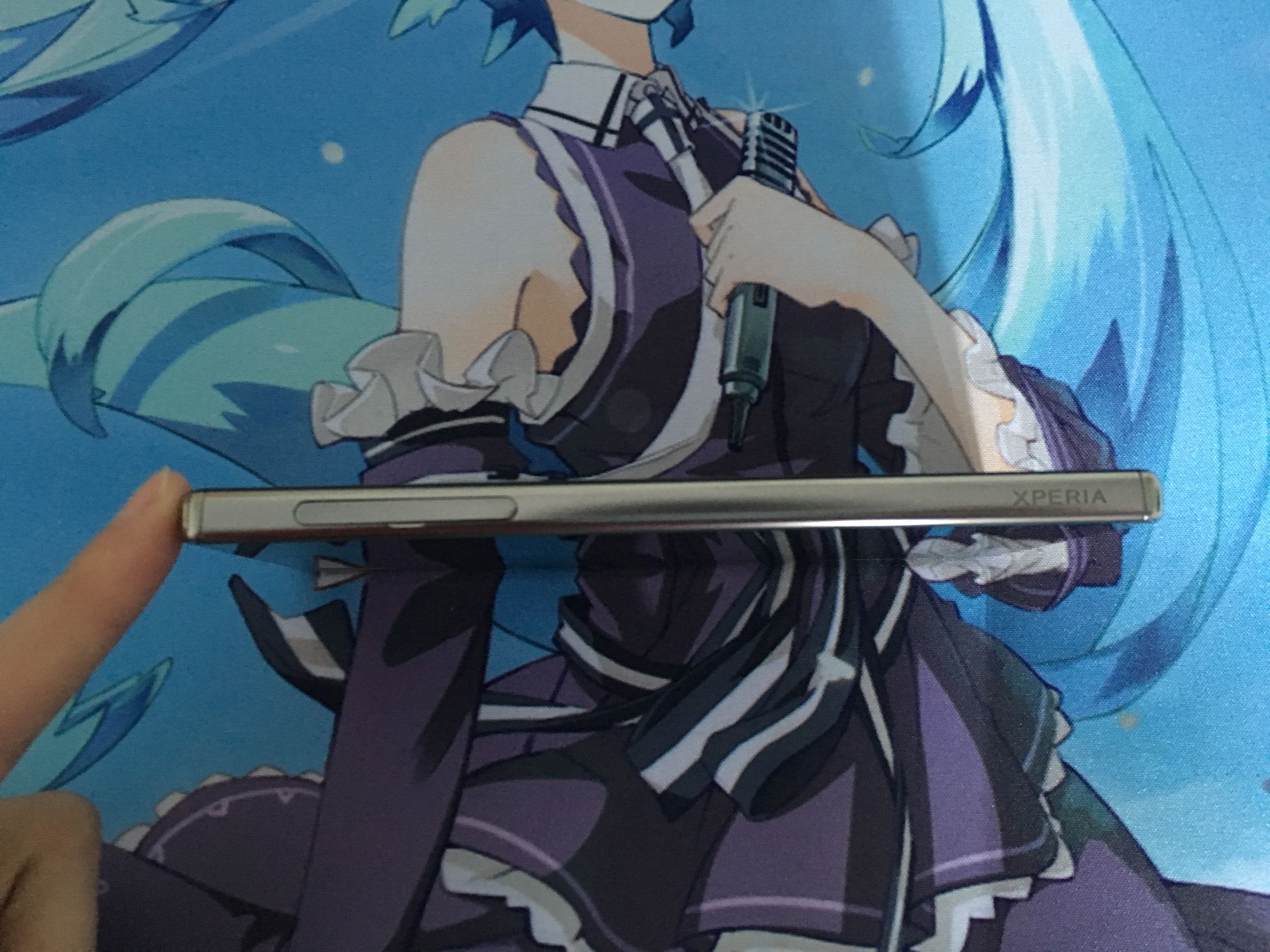 索尼z5premium是骁龙810吗,索尼z5premium打游戏